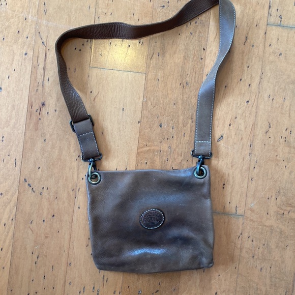 Roots Village Bag Tribe - Picture 3 of 3